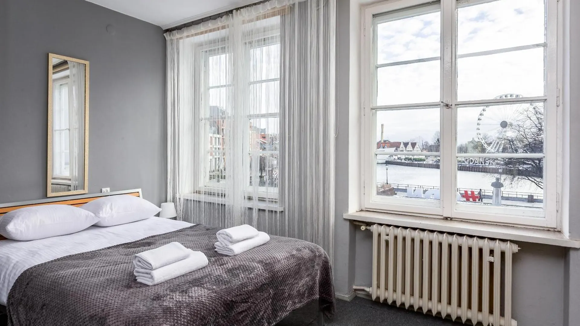 Targ Rybny Standard Apartment 格但斯克